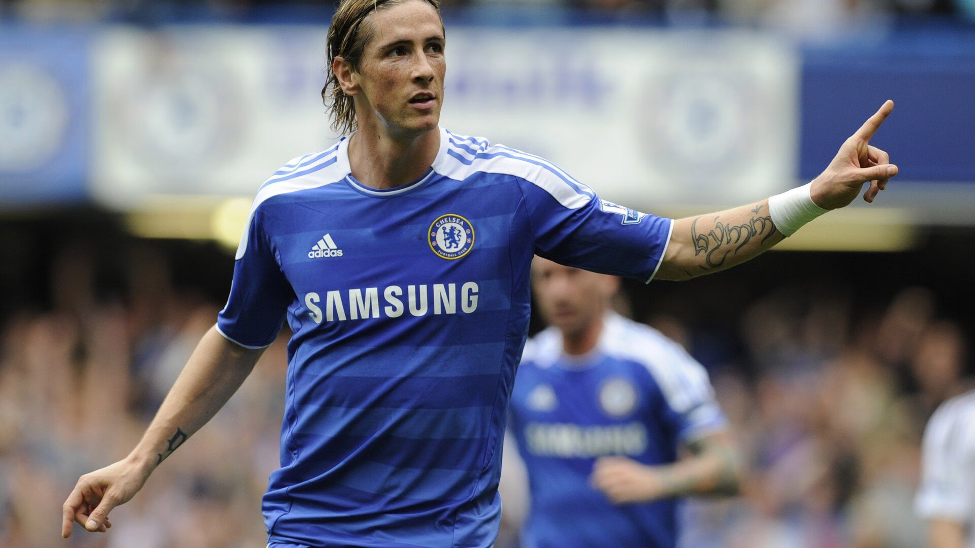 开云在线直播-猛龙粉碎广厦队，小贾伦成为关键先生